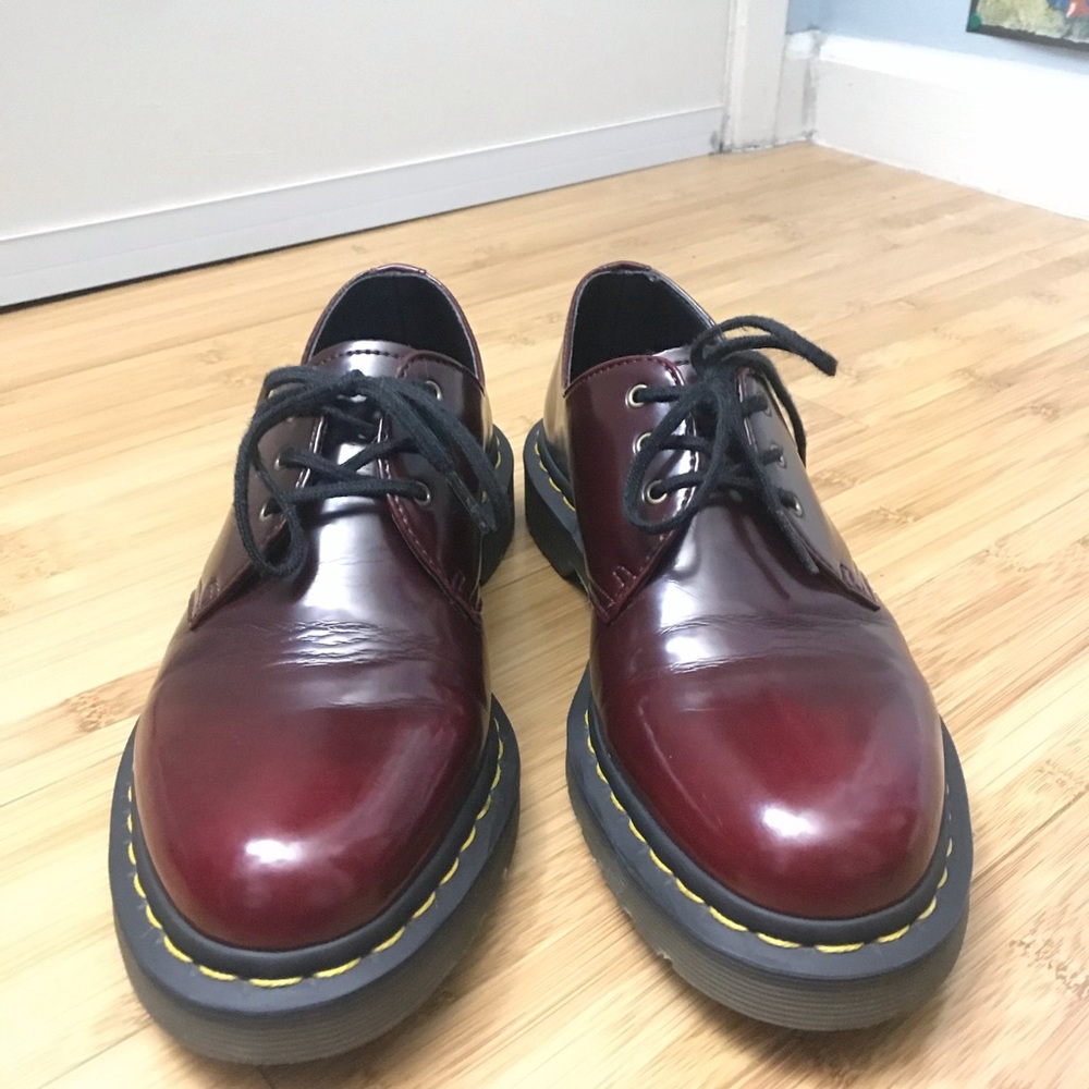 Vegan cherry red 1461 doc shoe